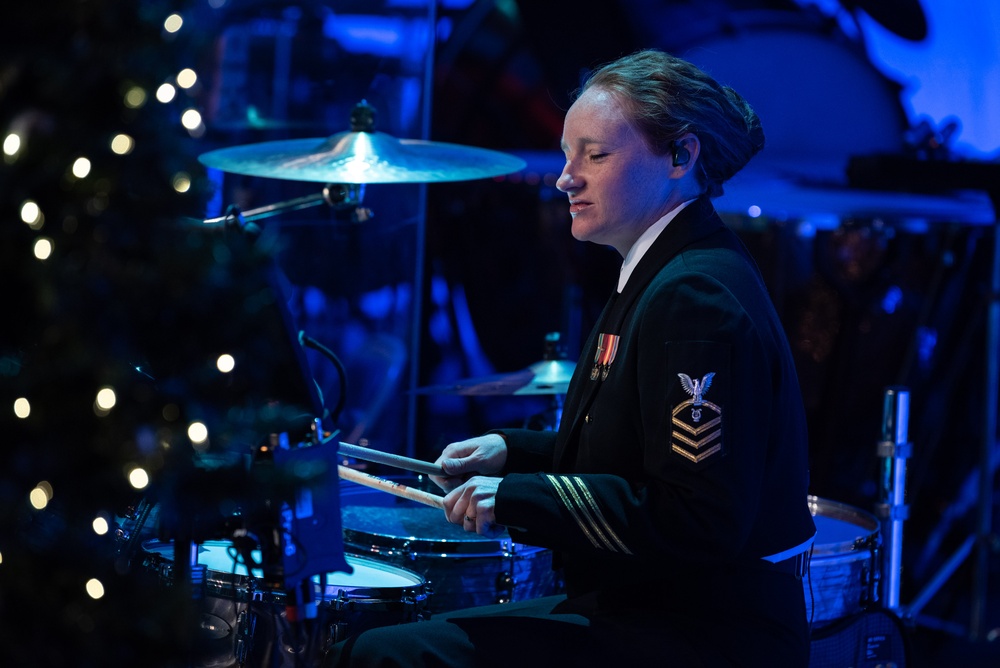 United States Navy Band performs annual Holiday Concert