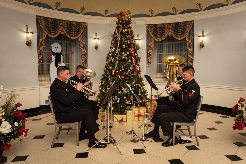 United States Navy Band performs annual Holiday Concert