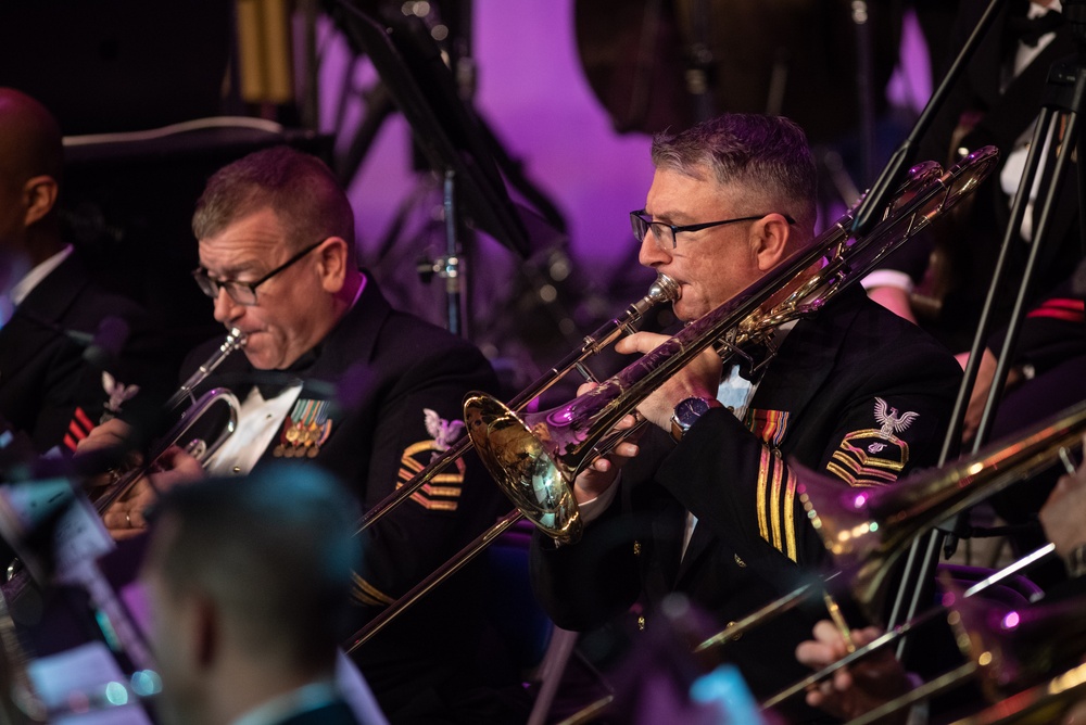 United States Navy Band performs annual Holiday Concert