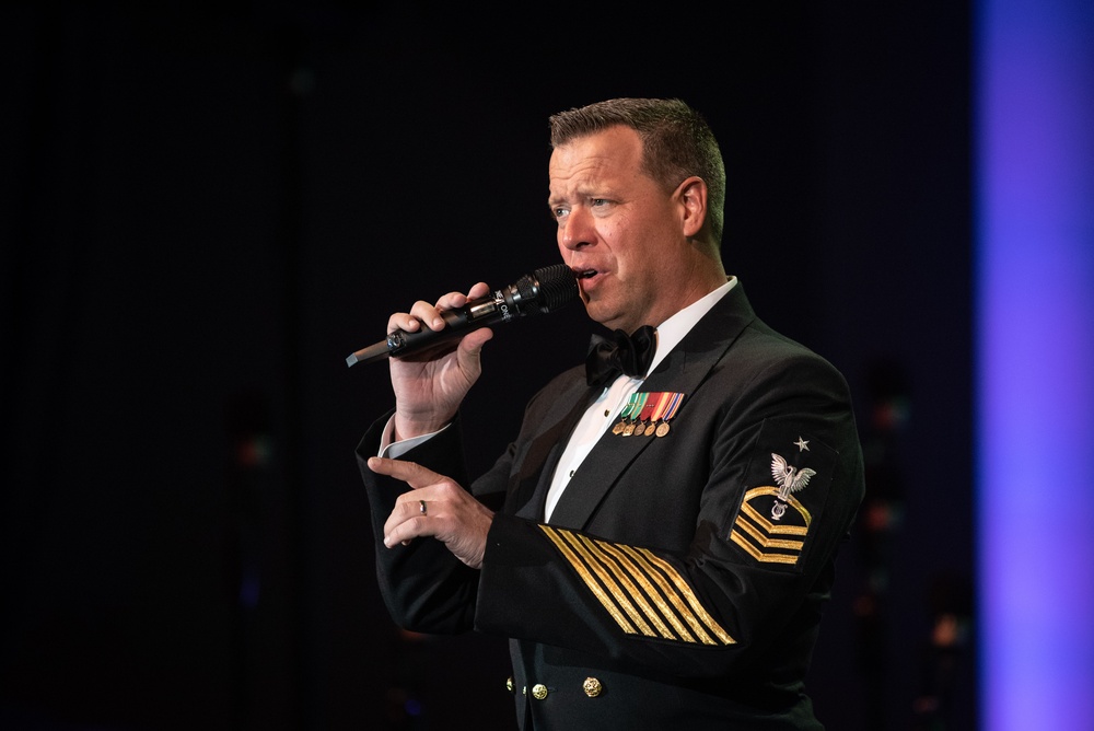 United States Navy Band performs annual Holiday Concert