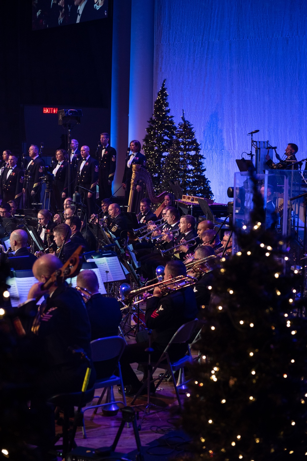 United States Navy Band performs annual Holiday Concert