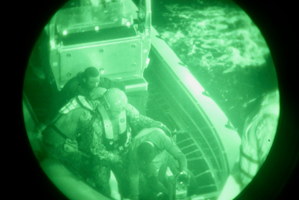 U.S. Coast Guard, partners conduct joint rescue of migrants in Atlantic