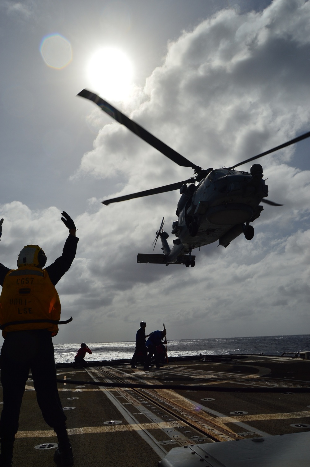 Helicopter Maritime Squadron (HSM) 78 conducts in-flight refueling drills in Philippine Sea