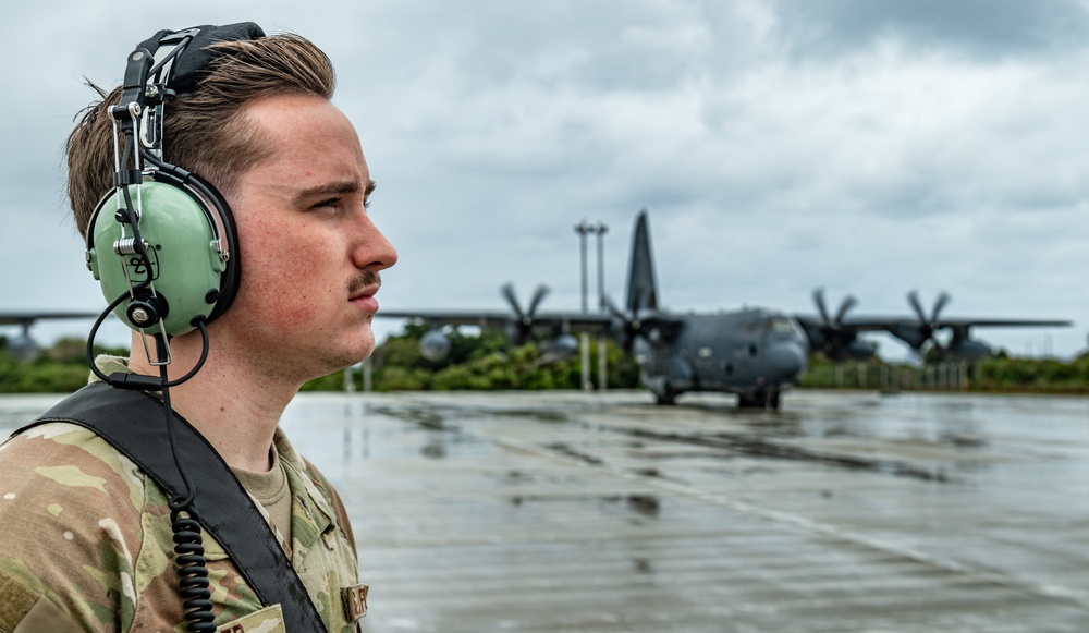 1st SOS conducts &quot;Flight of the Flock&quot; training event