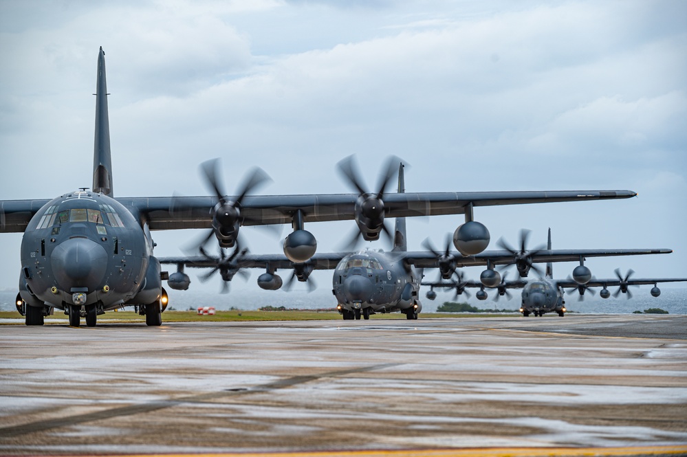 1st SOS conducts &quot;Flight of the Flock&quot; training event