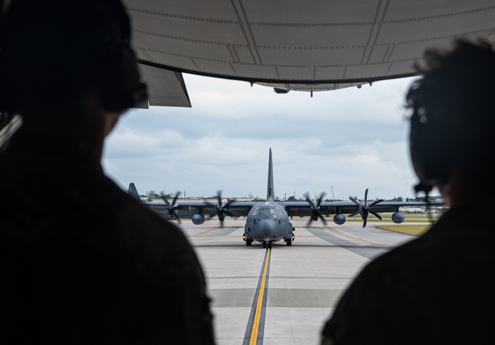1st SOS conducts Flight of the Flock