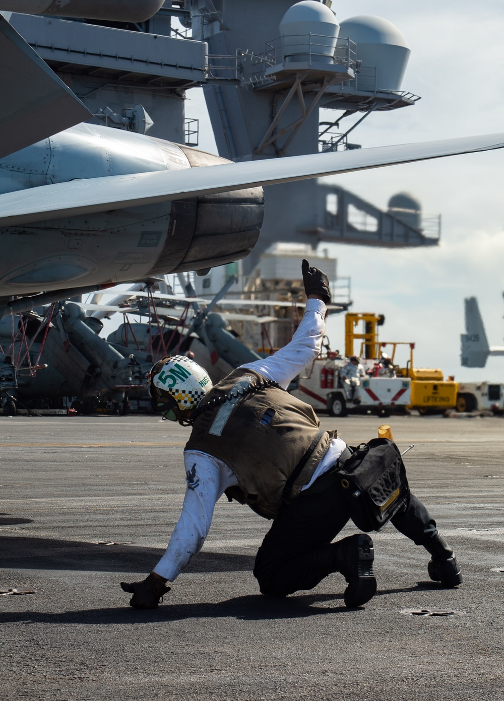 USS Carl Vinson (CVN 70) Conducts Flight Operations