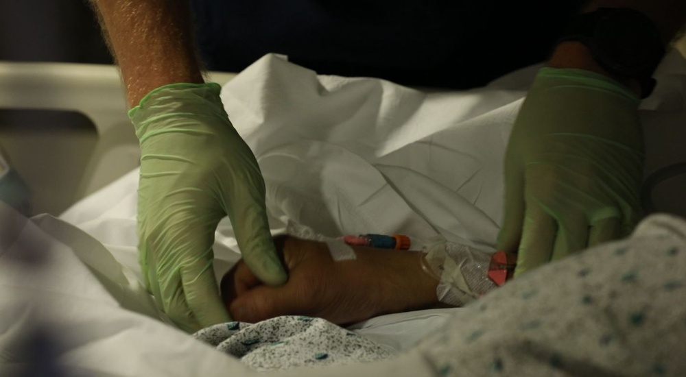 US Air Force medical response team joins Pennsylvania hospital staff’s COVID fight