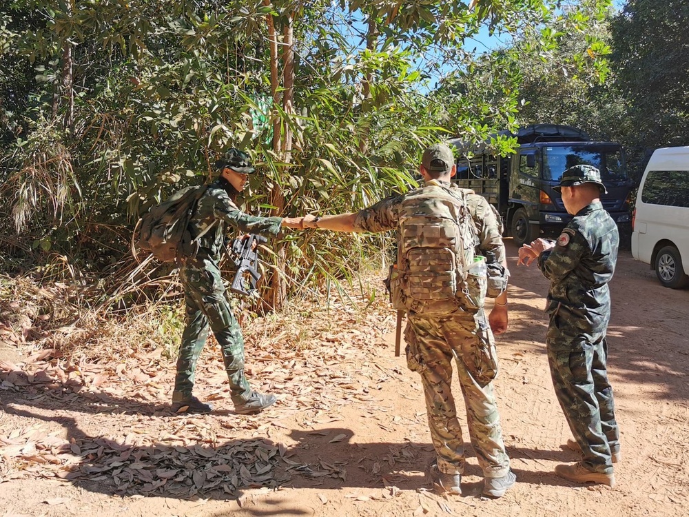 1st SFG (A) Green Berets, Thai partners ruck across Lopburi Province