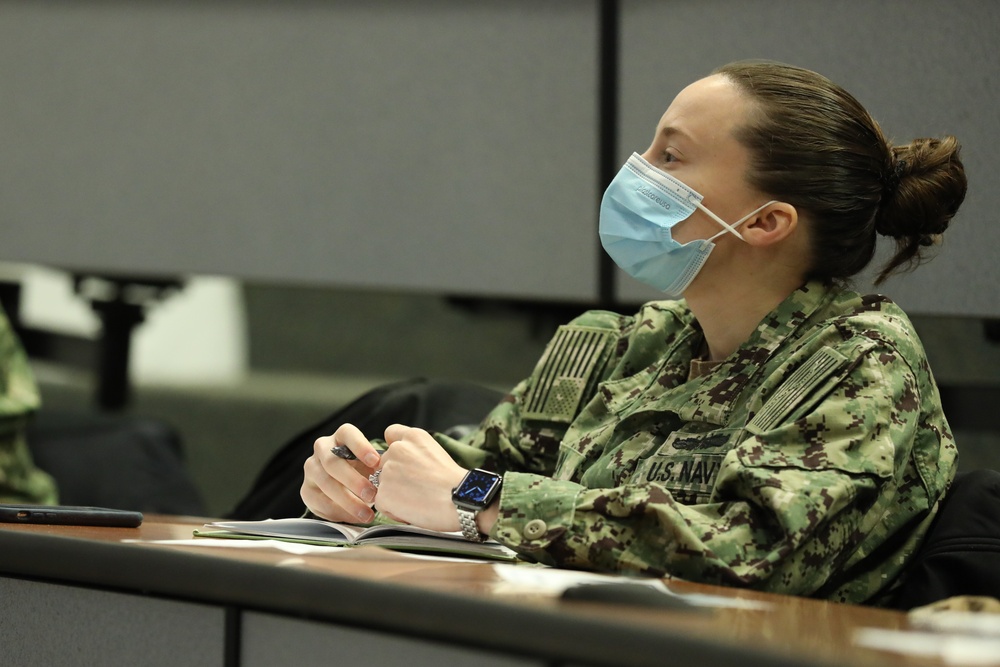 U.S. Navy medical team joins Buffalo, New York hospital staff’s COVID fight