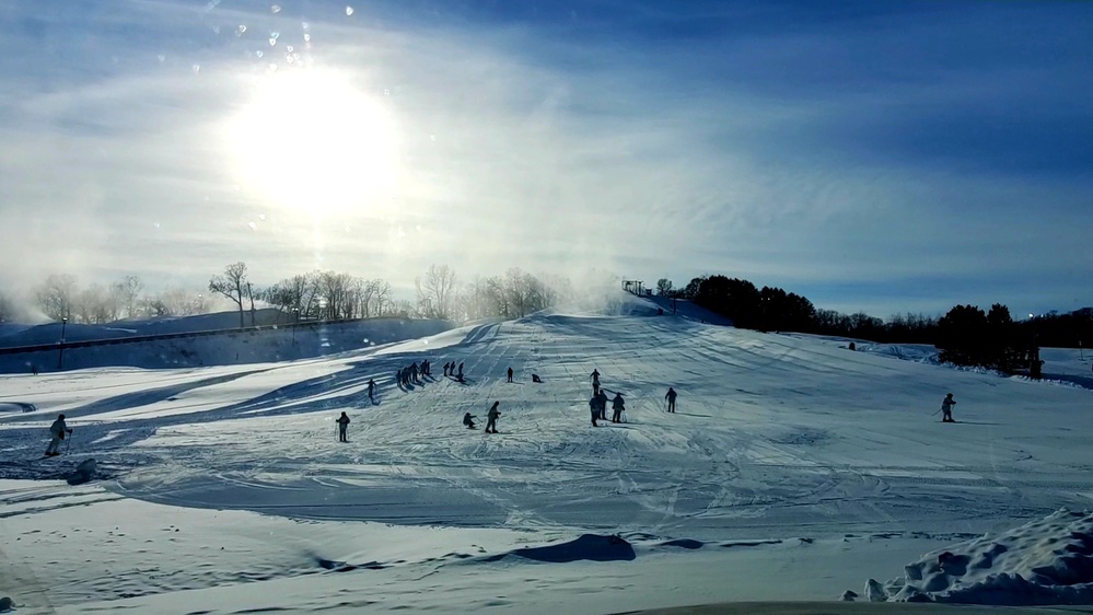 CWOC students complete skiing familiarization during training at Fort McCoy