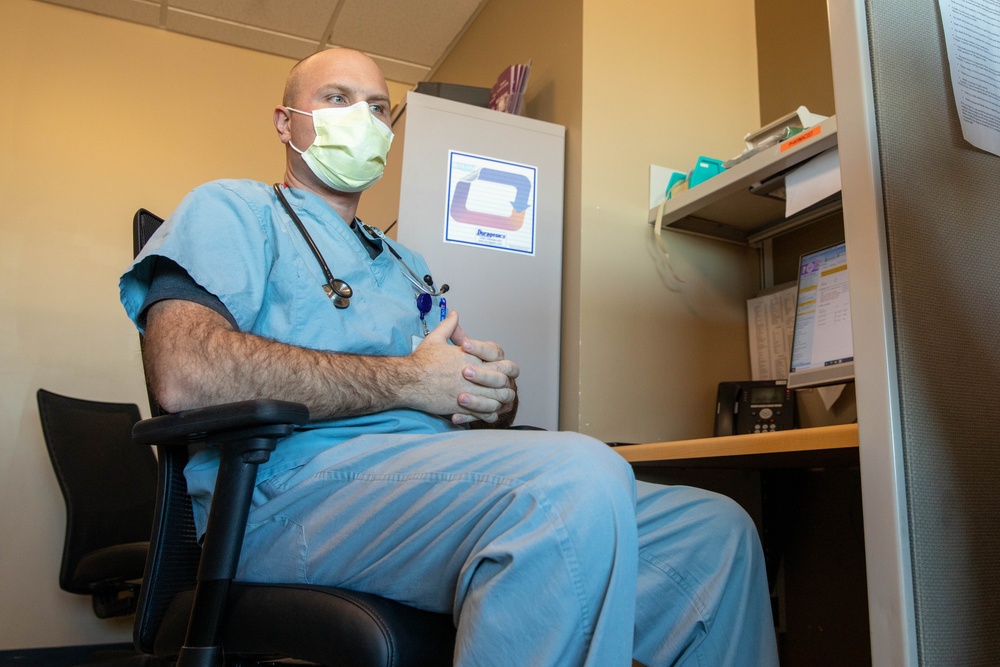 U.S. Air Force Medical Augmentation Team Works With New Hampshire Hospital