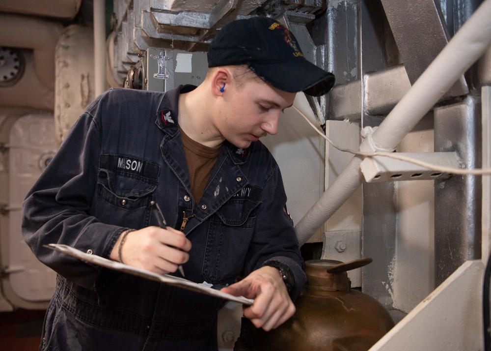 USS Essex Underway Operations USS Essex Underway Operations