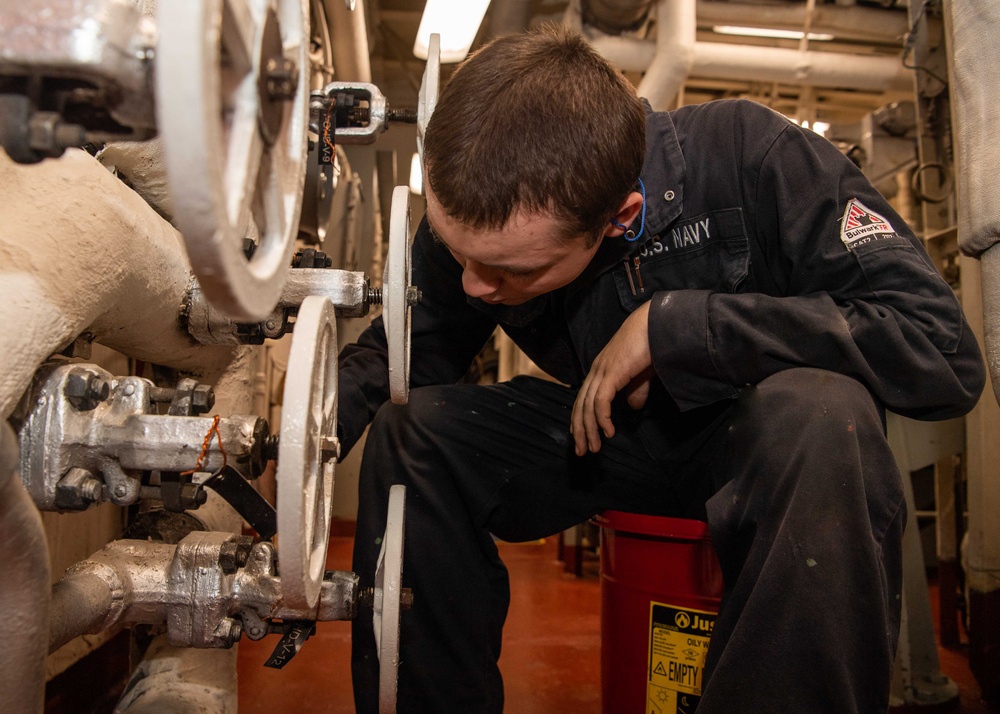 USS Essex Underway Operations USS Essex Underway Operations