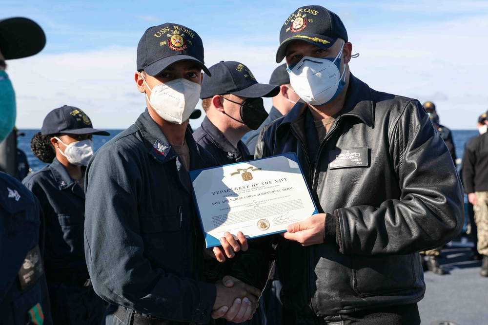 USS Ross Sailors receive awards