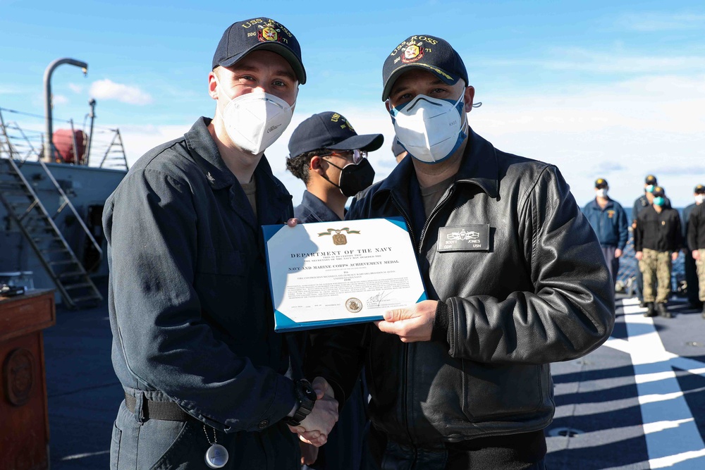 USS Ross Sailors receive awards