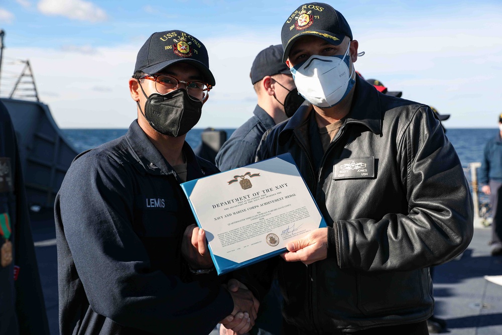 USS Ross Sailors receive awards