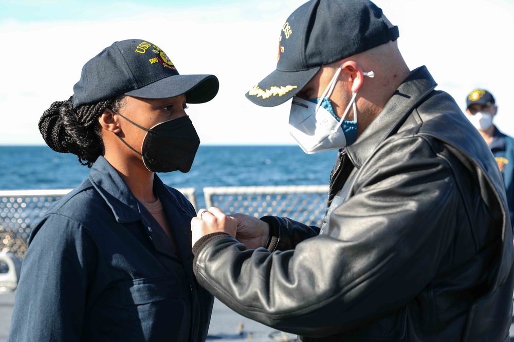 USS Ross Sailors receive awards