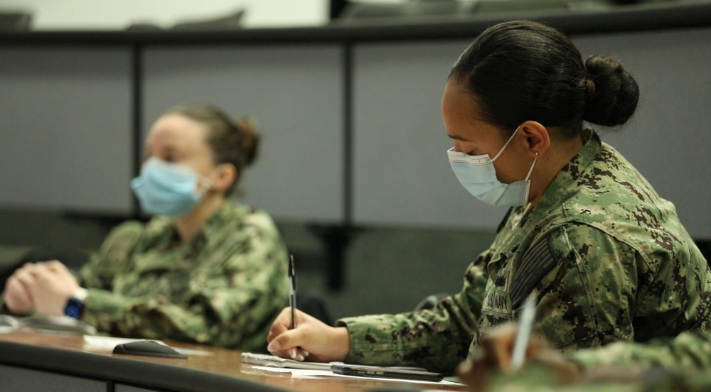 U.S. Navy medical team joins Buffalo, New York hospital staff’s COVID fight