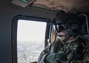 HH-60 BLACK HAWK HELICOPTER FLIGHT