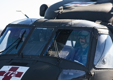 HH-60 BLACK HAWK HELICOPTER FLIGHT