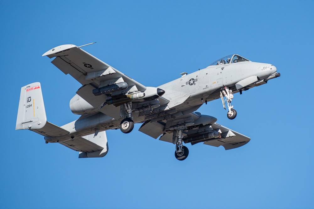 Arizona Marine Corps pilots fly F-35s, train with A-10s at Idaho ranges