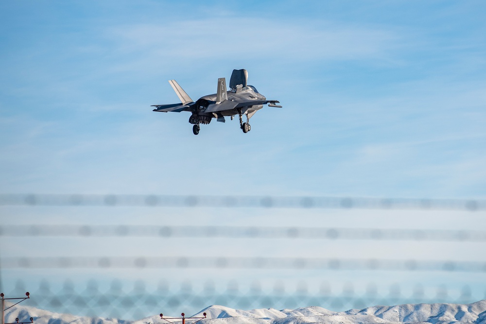 Arizona Marine Corps pilots fly F-35s, train with A-10s at Idaho ranges