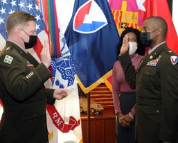 LTC Kinard Egleton brevet promotion ceremony