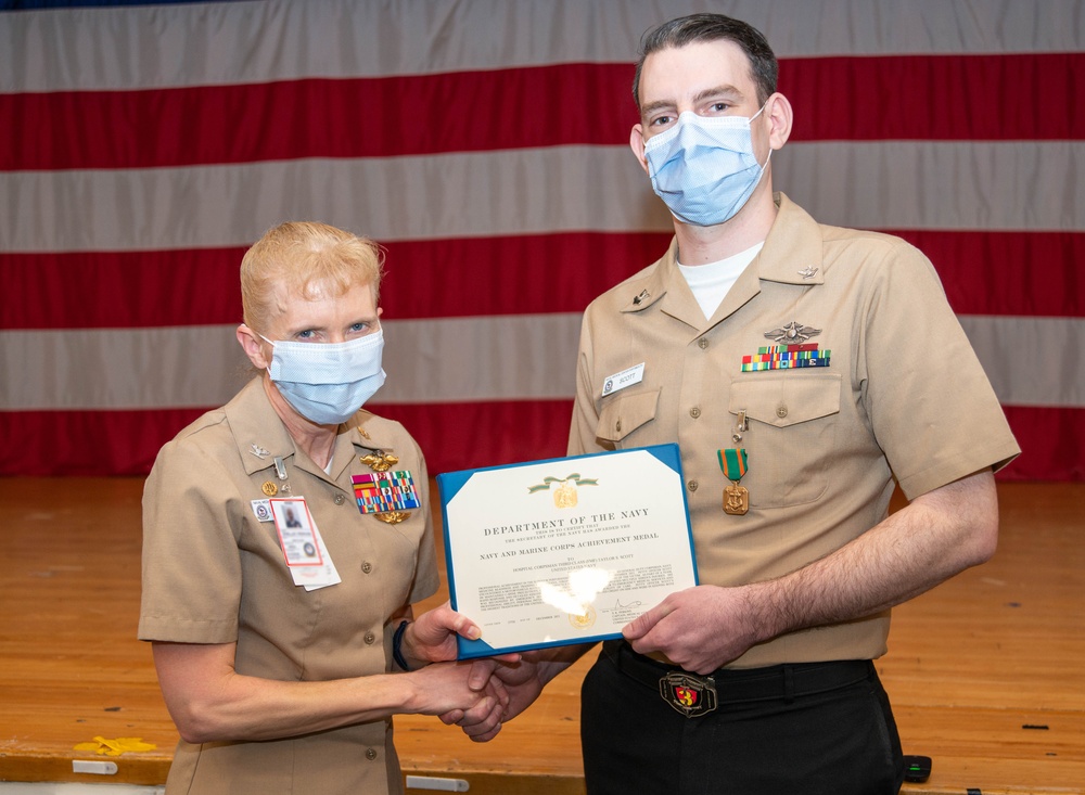 Two BHC Oceana Hospital Corpsman Receive NAMs for Accident Assistance