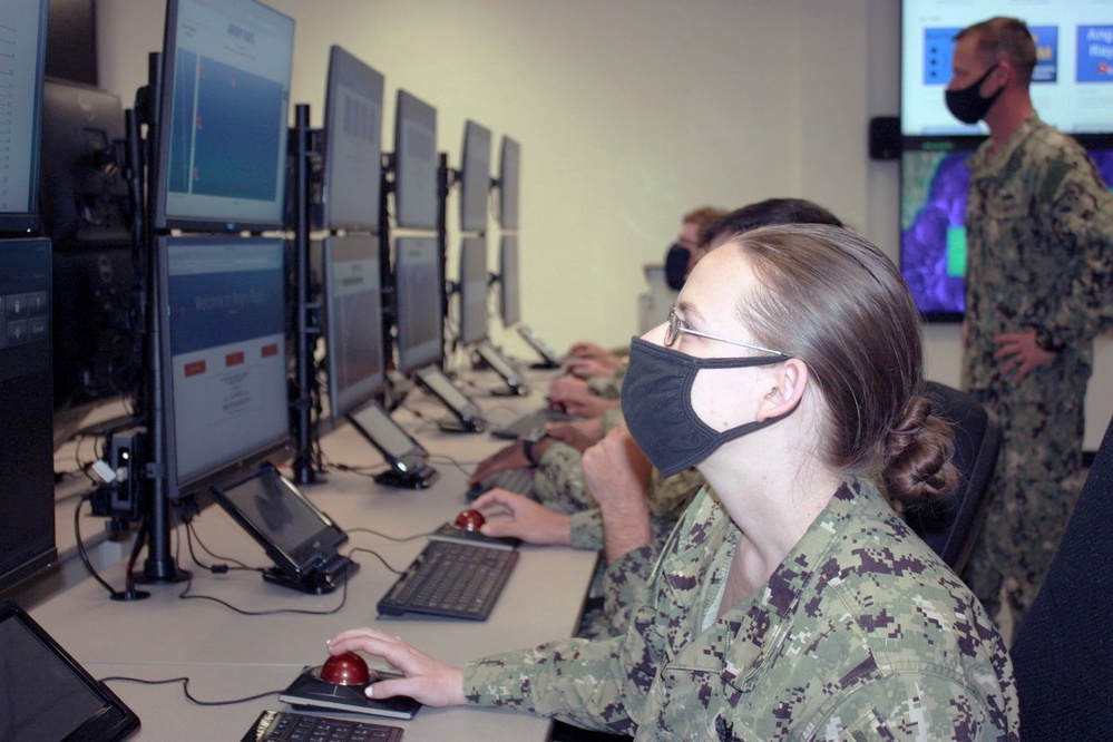 Virtual Operator Trainers Ready Sailors for the High-End Fight