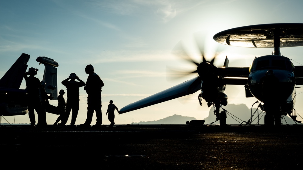 USS Carl Vinson (CVN 70) Transits Sulu Sea