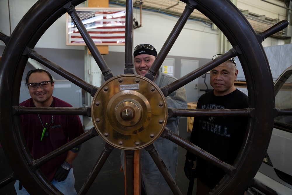 20 NOV 2021 Removal of USS Oklahoma Helm