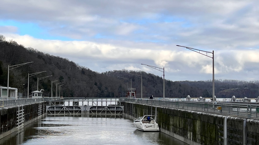 Vessel navigates through Melton Hill Lock