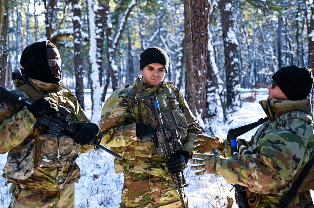 DVIDS - Images - 111th Infantry Regiment STX Lanes Training [Image 13 ...