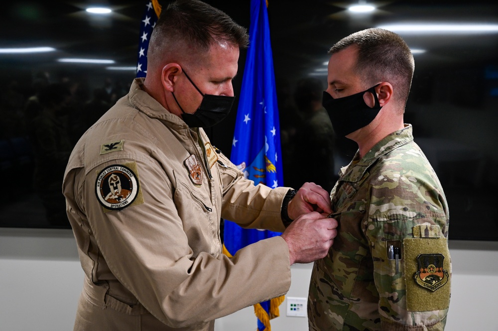 Ninth Air Force (Air Forces Central) Major receives Bronze Star