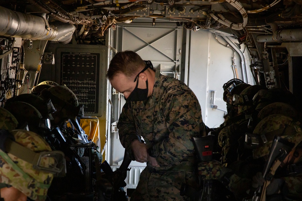 Iron Fist 2022: US Marines, Japan Ground Self-Defense Force soldiers conduct on/off drills