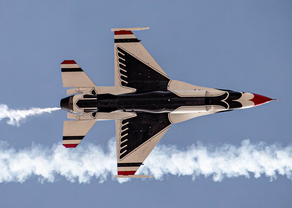 Day 1 in the Books for the Thunderbirds First Winter Training Trip