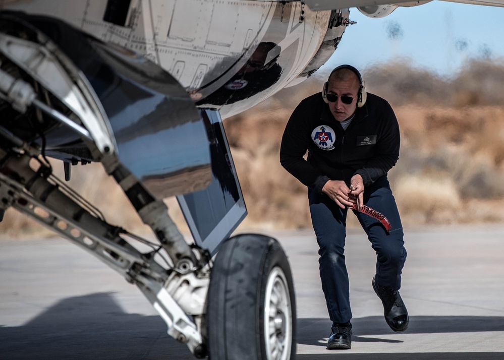 Day 1 in the Books for the Thunderbirds First Winter Training Trip