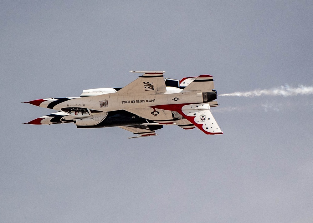 Day 1 in the Books for the Thunderbirds First Winter Training Trip