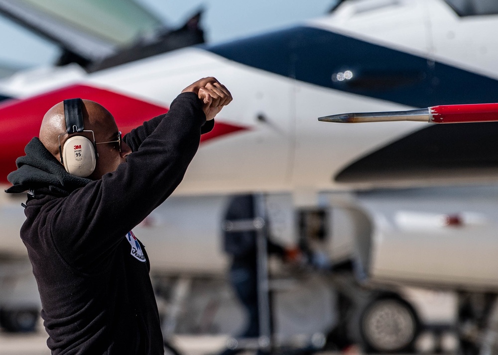 Day 1 in the Books for the Thunderbirds First Winter Training Trip