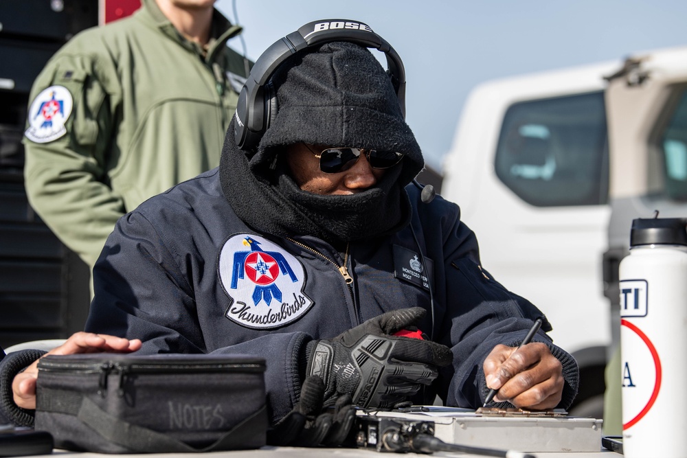 Day 1 in the Books for the Thunderbirds First Winter Training Trip