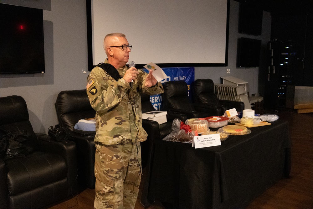 1TSC's SFRG Hosts a Dessert Auction