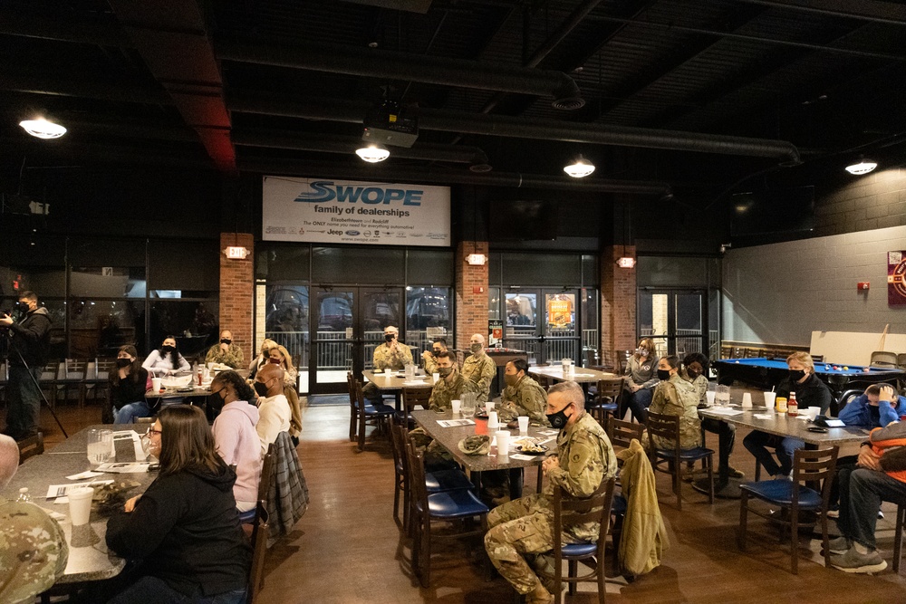 1TSC's SFRG Hosts a Dessert Auction