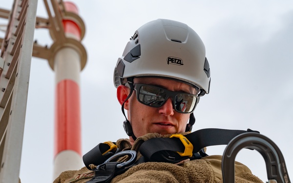 RAWS: Climbing for connectivity