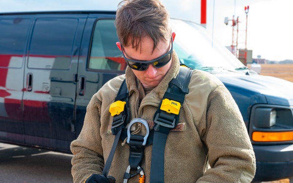 RAWS: Climbing for connectivity