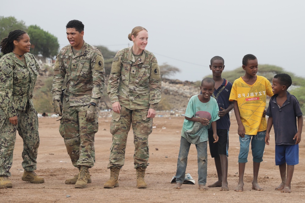 U.S., Italy, Djibouti plant &quot;peace trees&quot; in Damerjog