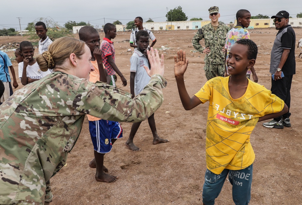 U.S., Italy, Djibouti plant &quot;peace trees&quot; in Damerjog