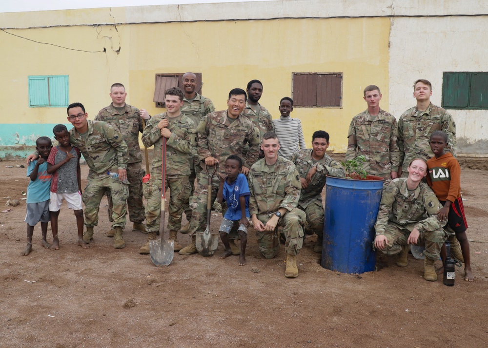 U.S., Italy, Djibouti plant &quot;peace trees&quot; in Damerjog