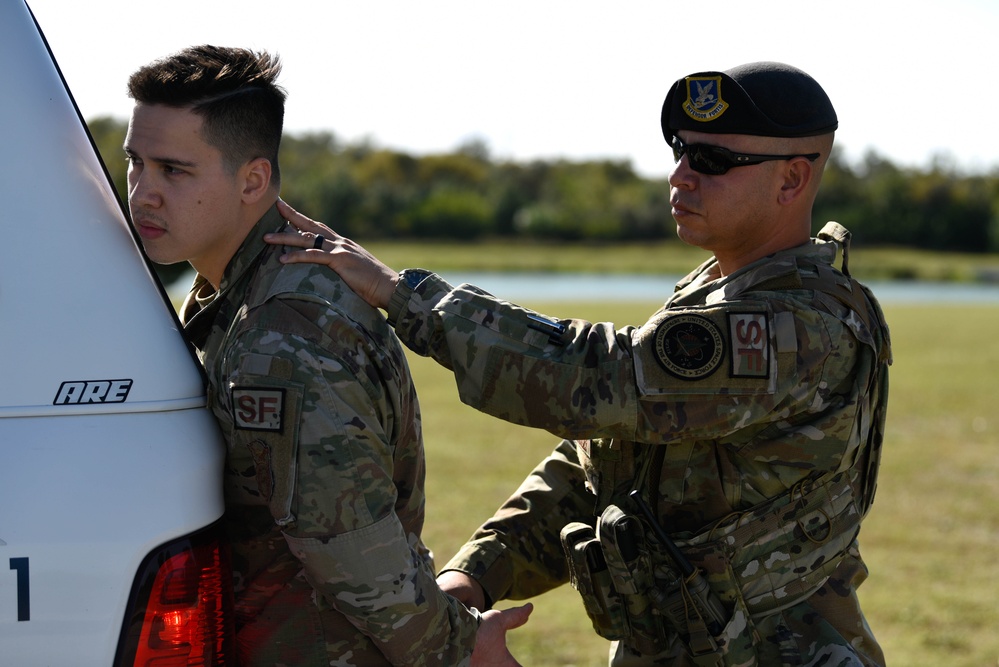 45th Civil Engineering Squadron Explosive Ordnance Disposal team exercise Ocean Breeze