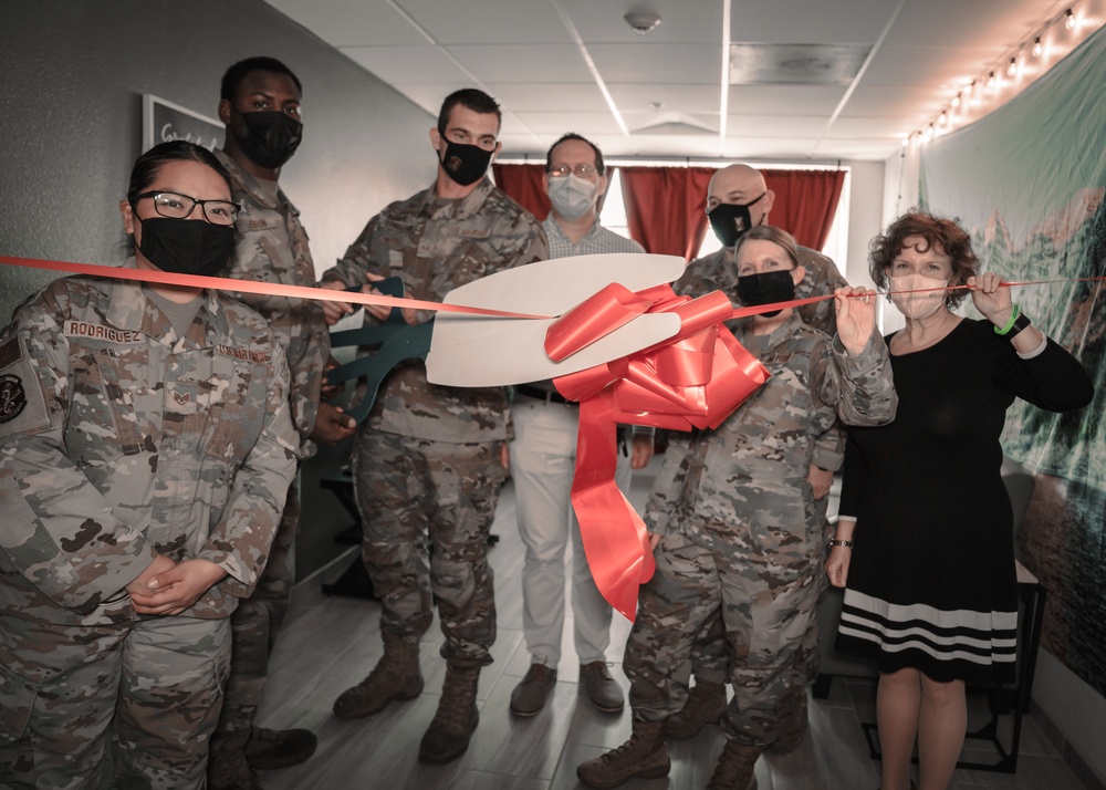 New rest and relaxation room unveiled for 6th MXG